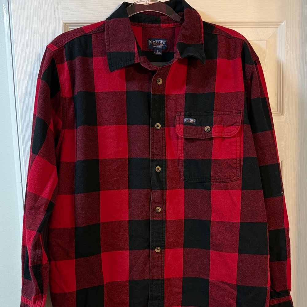 SMITH Plaid Red and Black Shirt